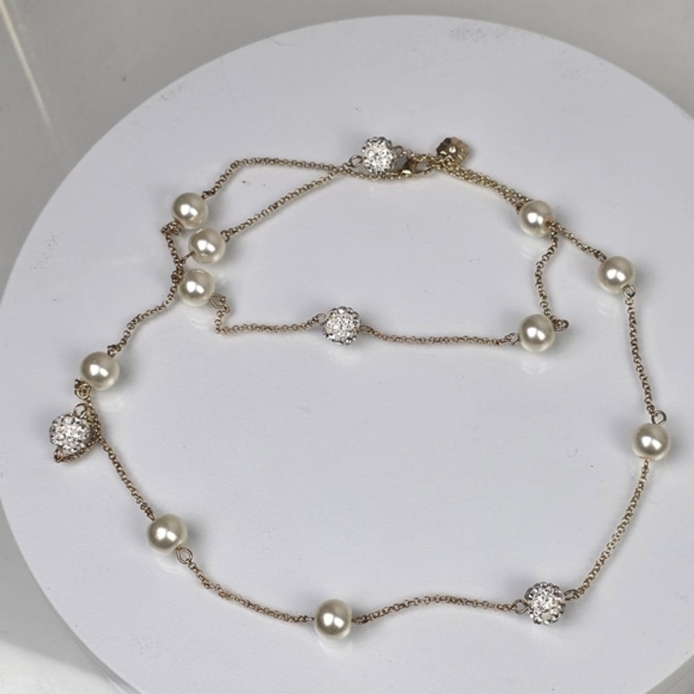 JCPenney Gold‎ and Faux Pearl Necklace